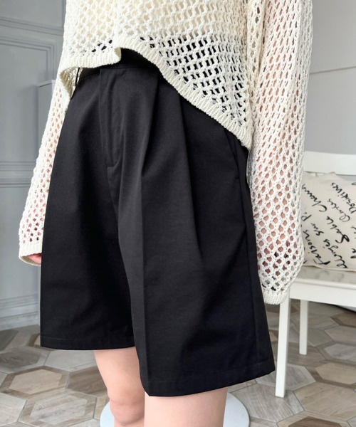 moment+（モーメントプラス）の「【累計販売枚数1万枚突破！】ツータックチノショートパンツ（チノパンツ・レディース・ブラック/カーキ/アイボリー/ベージュ・M/S/L）」の16枚目の写真