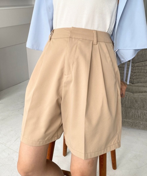 １回着用のみ★CRONOS ★ベージュ ショートパンツ 中古・古着通販】CRONOS (クロノス) ショートパンツ ベージュ