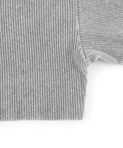 Figments（フィグメンツ）の「コーデュロイクロップドパーカー（パーカー・レディース・ブラウン/グレー/グリーン系その他・FREE）」の19枚目の写真