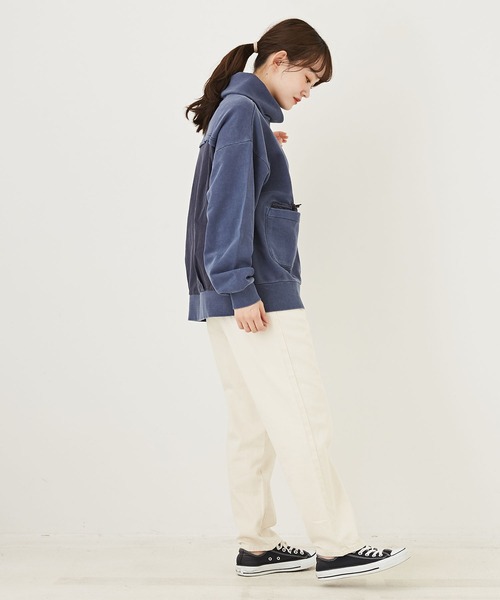 CUBE SUGAR（キューブシュガー）の「無地スウェット×布帛タートルネックプルオーバー（スウェット・レディース・ネイビー/グレイッシュベージュ/カーキ・M）」の17枚目の写真