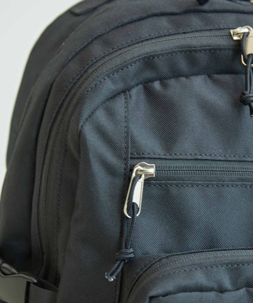 ADAM ET ROPE'(アダムエロペ)の「【ROUTINE/ルーティン】STUDENT BACKPACK(バックパック/リュック・メンズ・ブラック・FREE)」の12枚目の写真