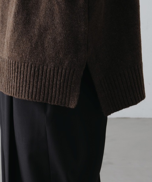 epnok（エプノック）の「サイドスリットタートルネックニット（ニット/セーター・メンズ・ブラウン/カーキ/ダークブラウン・SMALL/MEDIUM/LARGE）」の10枚目の写真