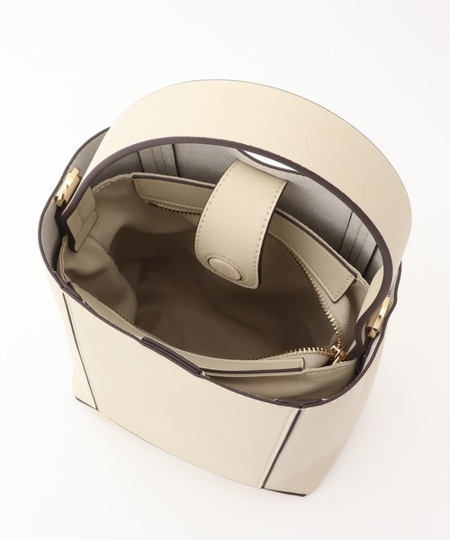 ROPE'(ロペ)の「シームデザインバケットミドルバッグ(ハンドバッグ・レディース・ブラック/オフホワイト/イエロー系その他3・FREE)」の11枚目の写真