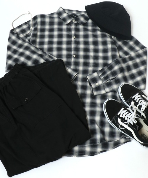 Salong hameu(サロン ハミュー)の「オンブレチェックシャツ メンズ レディース ユニセックス/長袖レギュラーカラーシャツ(シャツ/ブラウス・メンズ・レッド系/ネイビー系/グリーン系/オレンジ系/ブラック系/ブルー系/ブルー系その他/ブラウン/ブラック系その他・M/L/LL)」の3枚目の写真