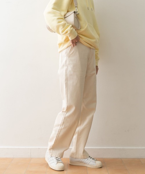 URBAN RESEARCH DOORS（アーバンリサーチドアーズ）の「デニムワイドパンツ（デニムパンツ・レディース・インディゴブルー/ナチュラル・SMALL/MEDIUM/LARGE）」の8枚目の写真