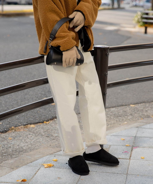 URBAN RESEARCH DOORS（アーバンリサーチドアーズ）の「デニムワイドパンツ（デニムパンツ・レディース・インディゴブルー/ナチュラル・SMALL/MEDIUM/LARGE）」の14枚目の写真