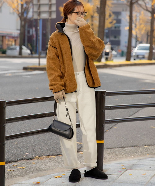 URBAN RESEARCH DOORS（アーバンリサーチドアーズ）の「デニムワイドパンツ（デニムパンツ・レディース・インディゴブルー/ナチュラル・SMALL/MEDIUM/LARGE）」の16枚目の写真