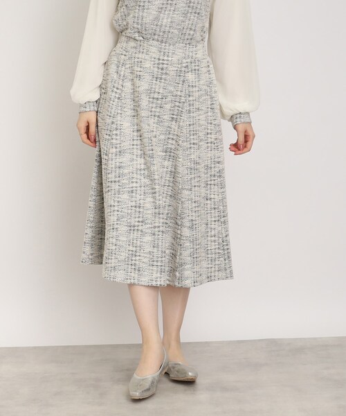 DRESKIP（ドレスキップ）の「◆上品で好印象【セットアップ可】カットツィード フレアスカート（スカート・レディース・ブラック/ホワイト系6/ブラック系3・04/03/02）」の2枚目の写真