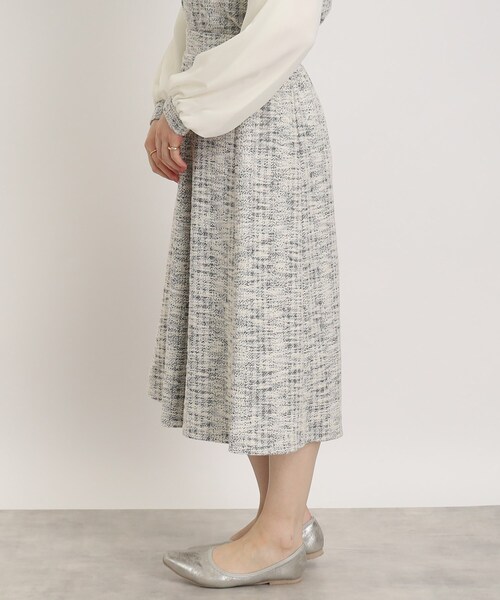 DRESKIP（ドレスキップ）の「◆上品で好印象【セットアップ可】カットツィード フレアスカート（スカート・レディース・ブラック/ホワイト系6/ブラック系3・04/03/02）」の5枚目の写真