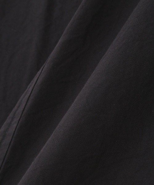 MHL.(エムエイチエル)の「PROOFED COTTON POPLIN(ステンカラーコート・レディース・ブラック/グリーン系その他7・1/2)」の6枚目の写真