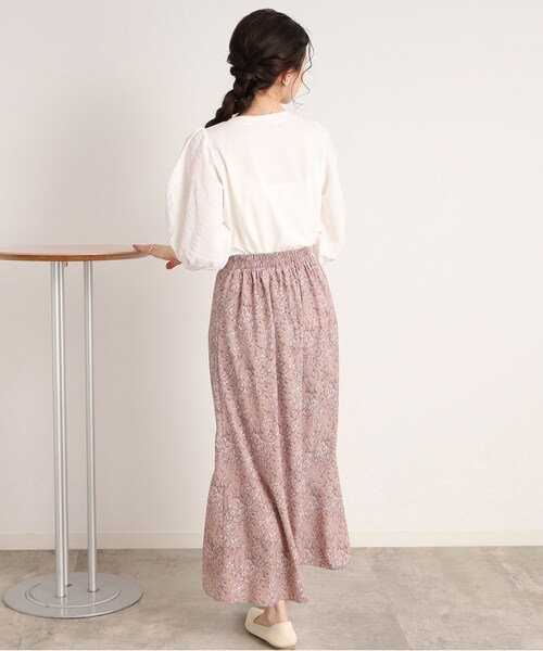 Cutie Blonde（キューティーブロンド）の「◆二の腕カバーにも◎袖ボリュームトップス（Tシャツ/カットソー・レディース・ホワイト系/ブラック/ブルー・00）」の8枚目の写真