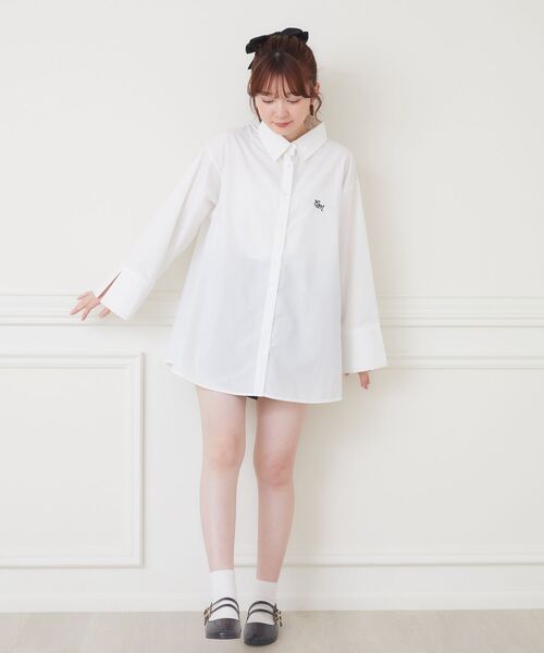 ems excite(エムズエキサイト)の「ロゴ刺繍フレアスリーブSH(シャツ/ブラウス・レディース・ホワイト/グリーン系その他/ピンク系その他・FREE)」の4枚目の写真