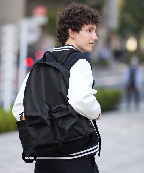 coca（coca）（コカ）の「トラベルバックパック（バックパック/リュック・メンズ・ブラック・ONE SIZE）」の3枚目の写真