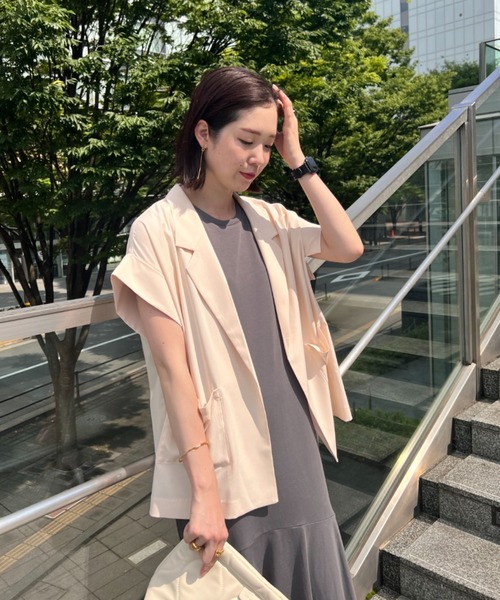 Doux archives（ドゥアルシーヴ）の「フレンチスリーブテーラージャケット（テーラードジャケット・レディース・ブラウン/ブラック/アイボリー・FREE）」の2枚目の写真