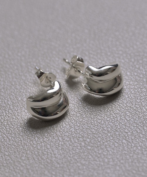 Monocoro toppi（モノコロトッピ）の「【金属アレルギー対応】ミニ ニュアンス キャッチ ピアス（ピアス（両耳用）・レディース・ゴールド/シルバー・フリー）」の4枚目の写真