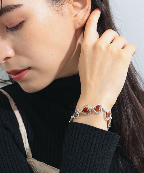 国内外の人気が集結 Accesorio 〇Otro / ブレスレッド レイヤード ハート アクセサリー