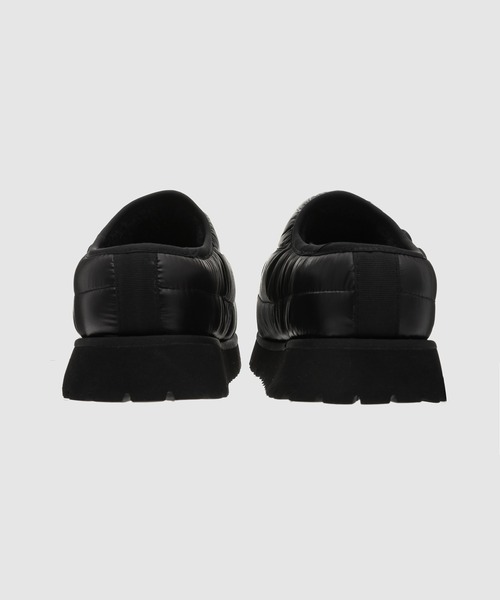 MM6 Maison Margiela（ｴﾑｴﾑｼｯｸｽ ﾒｿﾞﾝ ﾏﾙｼﾞｪﾗ）の「SLIPPER（スリッポン・レディース・ブラック・37/38）」の4枚目の写真