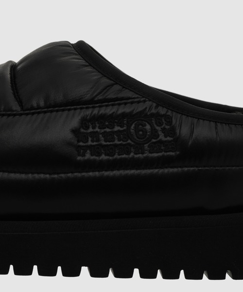 MM6 Maison Margiela（ｴﾑｴﾑｼｯｸｽ ﾒｿﾞﾝ ﾏﾙｼﾞｪﾗ）の「SLIPPER（スリッポン・レディース・ブラック・37/38）」の7枚目の写真