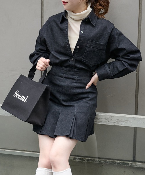 one after another NICE CLAUP(ワンアフターアナザーナイスクラップ)の「デニムシャツ/セットアップ対応(シャツ/ブラウス・レディース・ブルー/ネイビー/ブラック・FREE)」の16枚目の写真