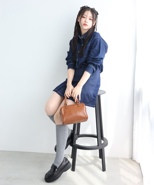 one after another NICE CLAUP(ワンアフターアナザーナイスクラップ)の「デニムシャツ/セットアップ対応(シャツ/ブラウス・レディース・ブルー/ネイビー/ブラック・FREE)」の9枚目の写真