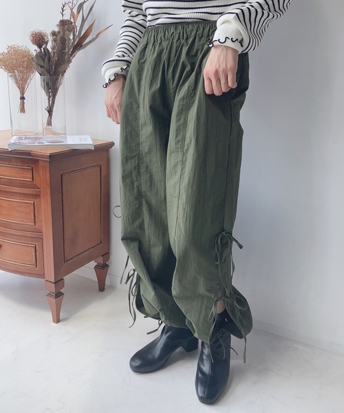 AS KNOW AS plus（アズノゥアズプラス）の「☆サイドリボンスリットカーゴパンツ（カーゴパンツ・レディース・ブラック/カーキ/ピンク・FREE）」の12枚目の写真