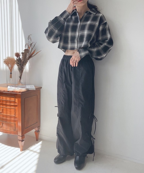 AS KNOW AS plus（アズノゥアズプラス）の「☆サイドリボンスリットカーゴパンツ（カーゴパンツ・レディース・ブラック/カーキ/ピンク・FREE）」の17枚目の写真