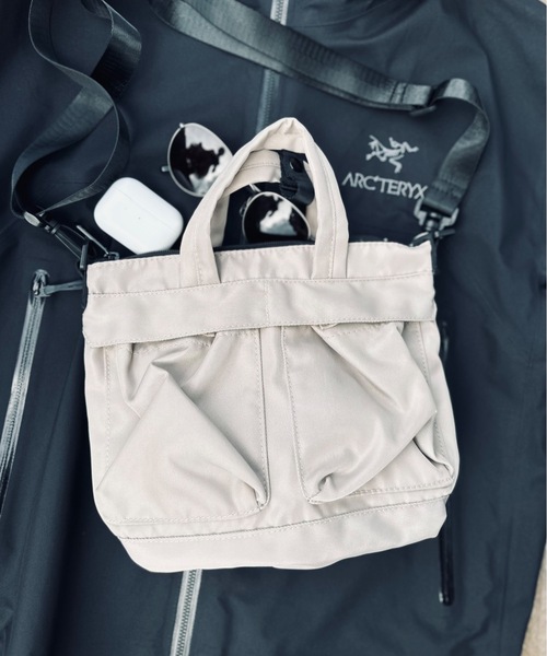 GERRY（ジェリー）の「GERRY / ヘルメットバッグ　MINI / R1759（ショルダーバッグ・メンズ・ダークグリーン/ベージュ/ブラック・ONESIZE）」の7枚目の写真