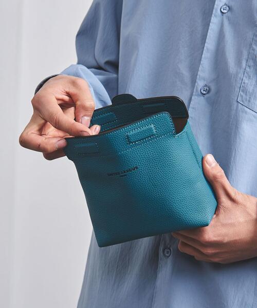 UNITED ARROWS（ユナイテッドアローズ）の「マイクロファイバー スクエアー ポーチ S（ポーチ・メンズ・グレー/ターコイズブルー/モカ/オレンジ/ロイヤルブルー/ブラック・FREE）」の16枚目の写真