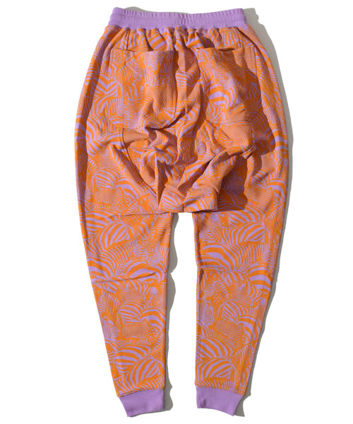 ALDIES（アールディーズ）の「Zebra Sarouel Pants / ゼブラサルエルパンツ（スウェットパンツ・メンズ・ブラック/ブルー/オレンジ・SMALL/MEDIUM/LARGE/X-LARGE）」の15枚目の写真