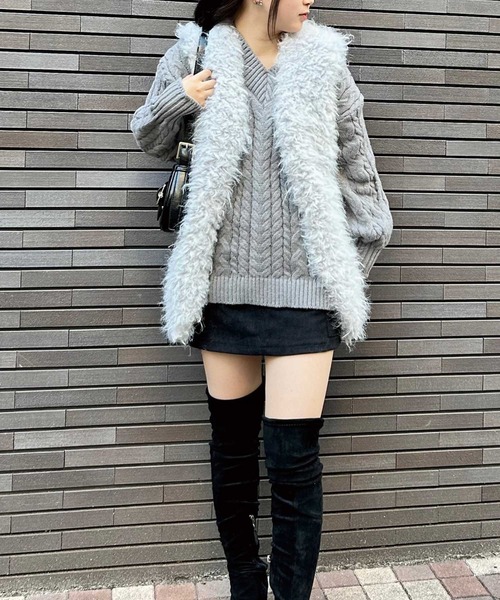 SPIGA(スピーガ)の「ロングボアオーバーベスト(ベスト・レディース・グレー/ブラック/パープル・FREE)」の13枚目の写真