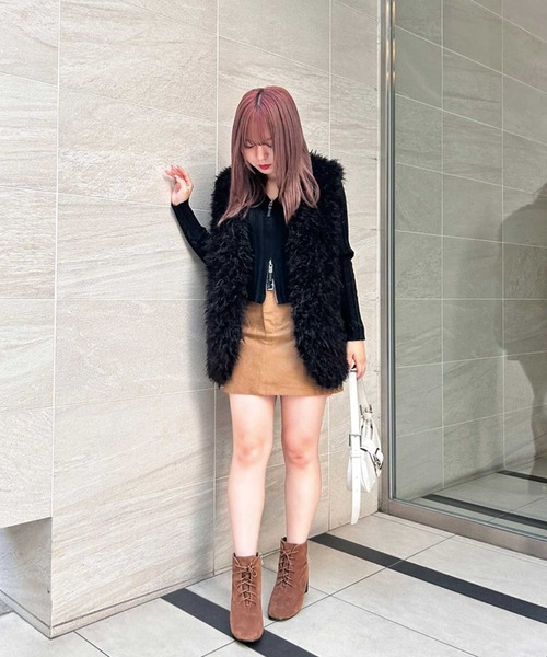 SPIGA(スピーガ)の「ロングボアオーバーベスト(ベスト・レディース・グレー/ブラック/パープル・FREE)」の20枚目の写真