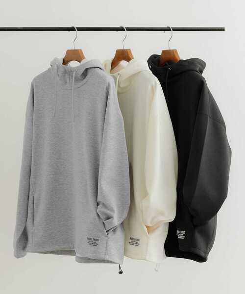 ITEMS URBANRESEARCH（アイテムズ アーバンリサーチ）の「裏起毛 ダンボール プルオーバーパーカー（パーカー・メンズ・オフホワイト/グレー/ブラック・MEDIUM/LARGE）」の3枚目の写真