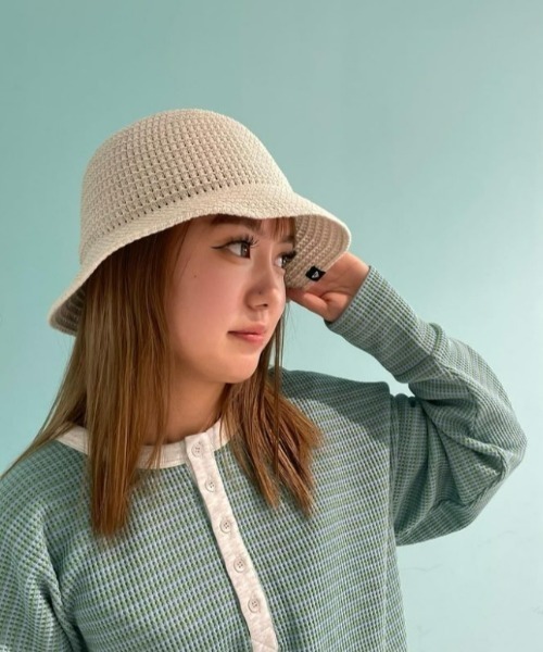 ROXY(ロキシー)の「PACIFIC OCEAN/ロキシーワッフル素材ワンポイントブランドロゴヘンリーネックカットソー(Tシャツ/カットソー・レディース・ホワイト/ブラック/オフホワイト・LARGE/MEDIUM/SMALL)」の11枚目の写真