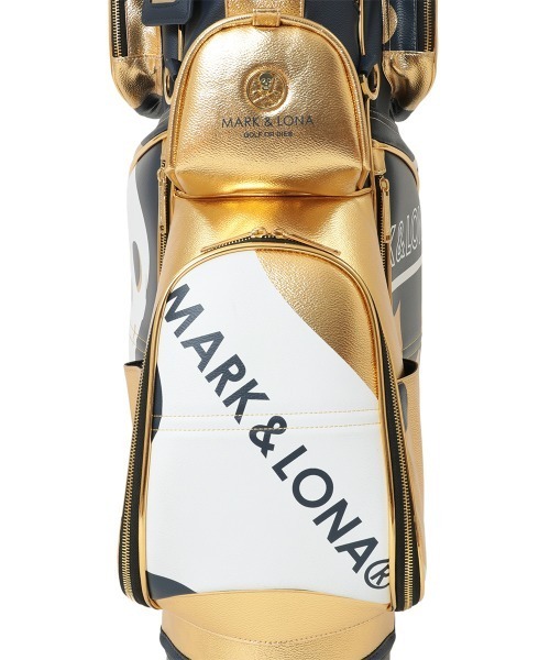 MARK & LONA（マークアンドロナ）の「Cray Metalic Stand Bag