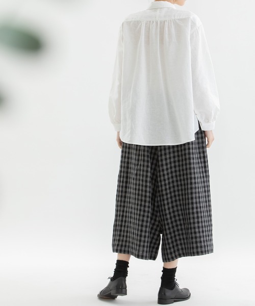 nop de nod(ノップドゥノッド)の「リネンコットンふんわり袖シャツ(シャツ/ブラウス・レディース・オフホワイト/ライトブルー/キナリ・3)」の18枚目の写真