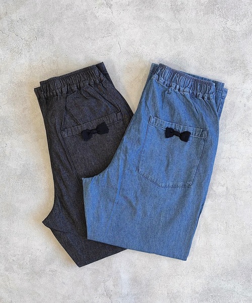 CALMIA（カルミア）の「リボンいっぱいデニムパンツ/おとな（デニムパンツ・レディース・ライトブルー/ブラック・160cm）」の7枚目の写真