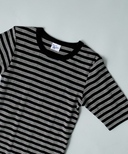 MILLER（ミラー）の「【VERY 8月号掲載】[MILLER/ミラー] 別注 配色 5分袖クルーネックTシャツ（Tシャツ/カットソー・レディース・アイボリー/ブラック/ブラウン/ブラック系/ネイビー/オレンジ・F）」の15枚目の写真