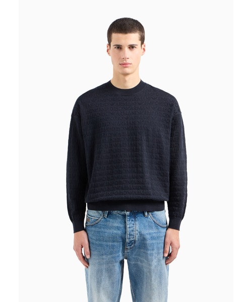 EMPORIO ARMANI（エンポリオアルマーニ）の「【エンポリオ アルマーニ】セーター コットン製 オールオーバー ジャカードレタリング（ニット/セーター・メンズ・ネイビー・SMALL/MEDIUM/LARGE/X-SMALL/X-LARGE）」の2枚目の写真