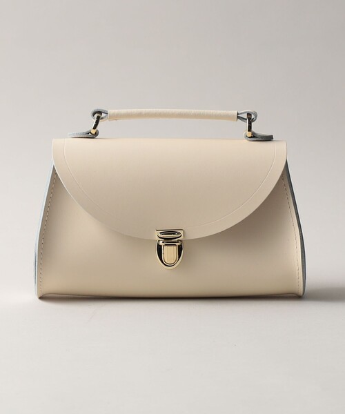 The Cambridge Satchel Company(ケンブリッジサッチェル)の「<THE CAMBRIDGE SATCHEL>the mini Poppy(ショルダーバッグ・レディース・クリーム/ケリー・FREE)」の2枚目の写真