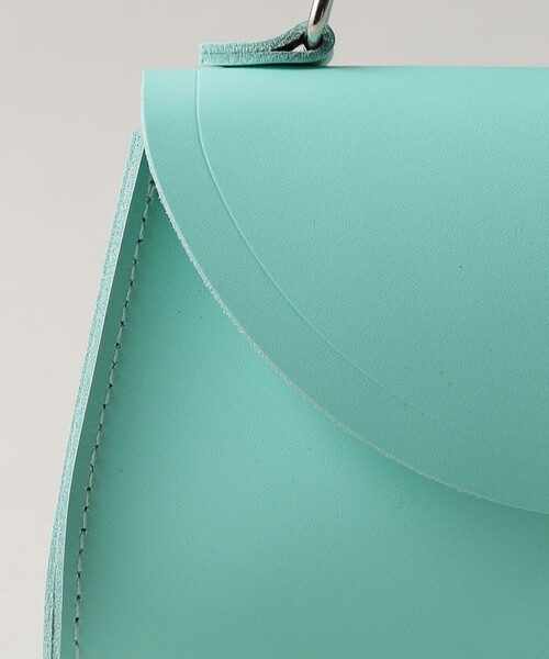 The Cambridge Satchel Company(ケンブリッジサッチェル)の「<THE CAMBRIDGE SATCHEL>the mini Poppy(ショルダーバッグ・レディース・クリーム/ケリー・FREE)」の7枚目の写真
