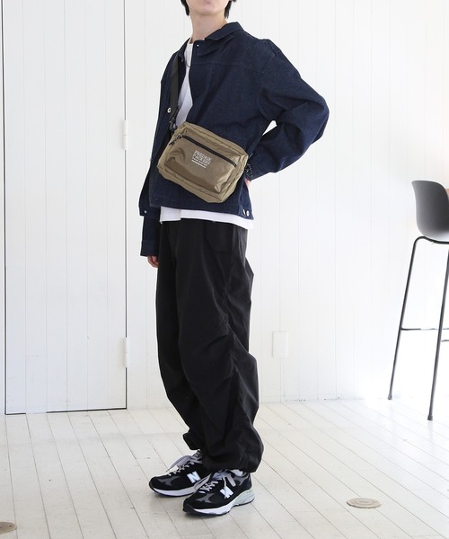 FREDRIK PACKERS(フレドリックパッカーズ)の「【FREDRIK PACKERS】ACCORD SHOULDER 【M】(ショルダーバッグ・メンズ・ブラック/ベージュ・FREE)」の5枚目の写真