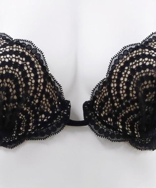 ANNEBRA(アンブラ)の「You モールドカッププランジブラジャー(ブラジャー・レディース・ブラック/ライトブルー・G75/G70/D70/C80/F75/F70/E80/E75/E70/D80/D75/C75/C70/B75/B70)」の11枚目の写真