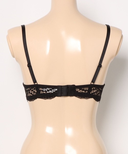 ANNEBRA(アンブラ)の「You モールドカッププランジブラジャー(ブラジャー・レディース・ブラック/ライトブルー・G75/G70/D70/C80/F75/F70/E80/E75/E70/D80/D75/C75/C70/B75/B70)」の16枚目の写真