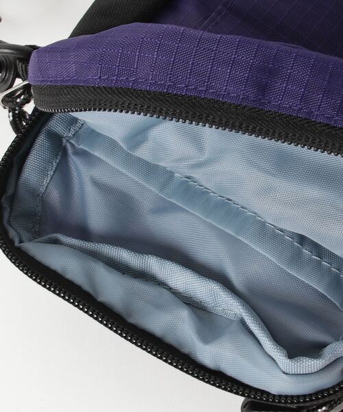 Dickies（ディッキーズ）の「【DICKIES】RIPSTOP MT QUICK SHOULDER（ショルダーバッグ・レディース・チャコールグレー/ブラック/パープル・FREE）」の4枚目の写真