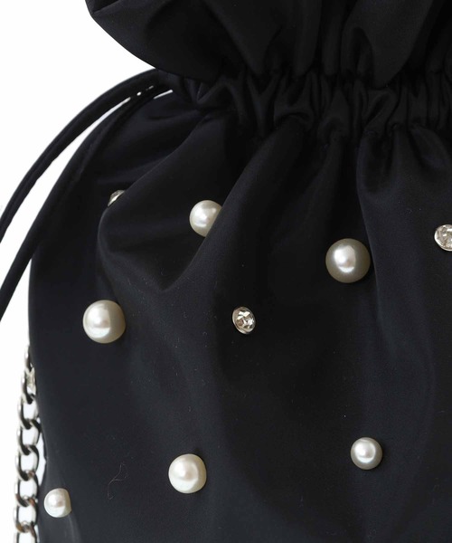 31 Sons de mode（トランテアン　ソン　ドゥ　モード）の「パールビジュー巾着バッグ（ハンドバッグ・レディース・ブラック/ダークインディゴブルー・フリー）」の6枚目の写真