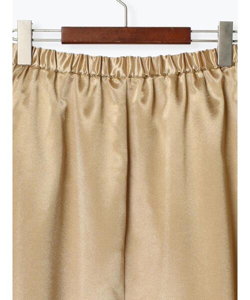 Te chichi TERRASSE（テチチテラス）の「サテンフレアスカート（スカート・レディース・ゴールド/ブラック/シルバー・F）」の20枚目の写真