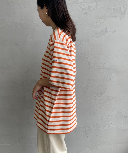 ORCIVAL（オーシバル）の「【WEB限定】[ORCIVAL/オーシバル] ボートネック ショートスリーブTシャツ（Tシャツ/カットソー・レディース・ブラック/グレイッシュベージュ/ブラック系その他/ホワイト/オレンジ・4/5）」の21枚目の写真