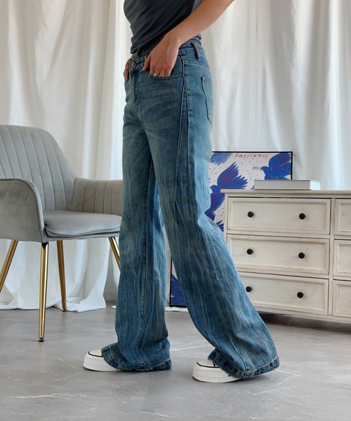 aimoha(アイモハ)の「【Aimoha】フィットフレアパンツ(デニムパンツ・レディース・ネイビー・SMALL/MEDIUM/LARGE)」の3枚目の写真