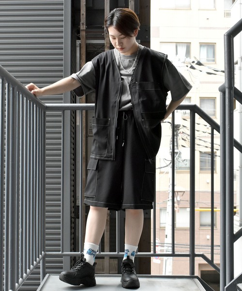 Starting Over(スターティングオーバー)の「oversize stitching vest/オーバーサイズ ステッチング ベスト(ベスト・メンズ・チャコールグレー/ブラック/カーキ・M/L/XL)」の16枚目の写真