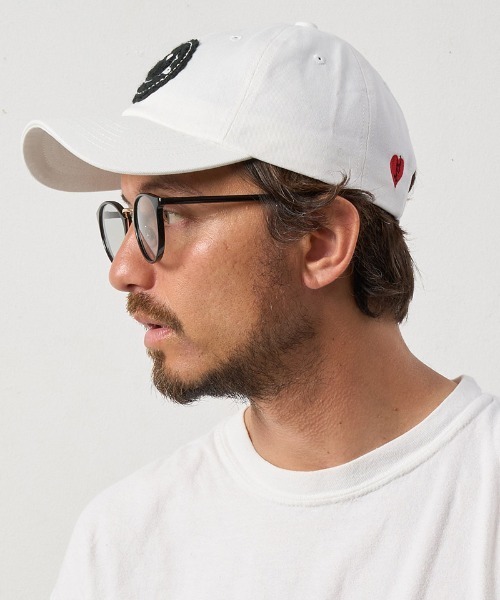 STUD MUFFIN(スタッドマフィン)の「mko12029-コットンツイル カギ編み スマイル&ワッペン コットン ローキャップ(キャップ・メンズ・ホワイト/ブラック・FREE)」の4枚目の写真